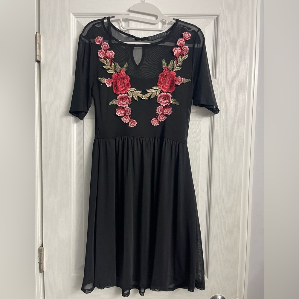 🌮Potter's Pot Black Mesh Floral Rose Embroidered Dress with pink flowers,S